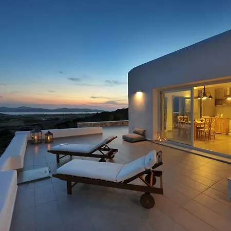 Sunset Villa *